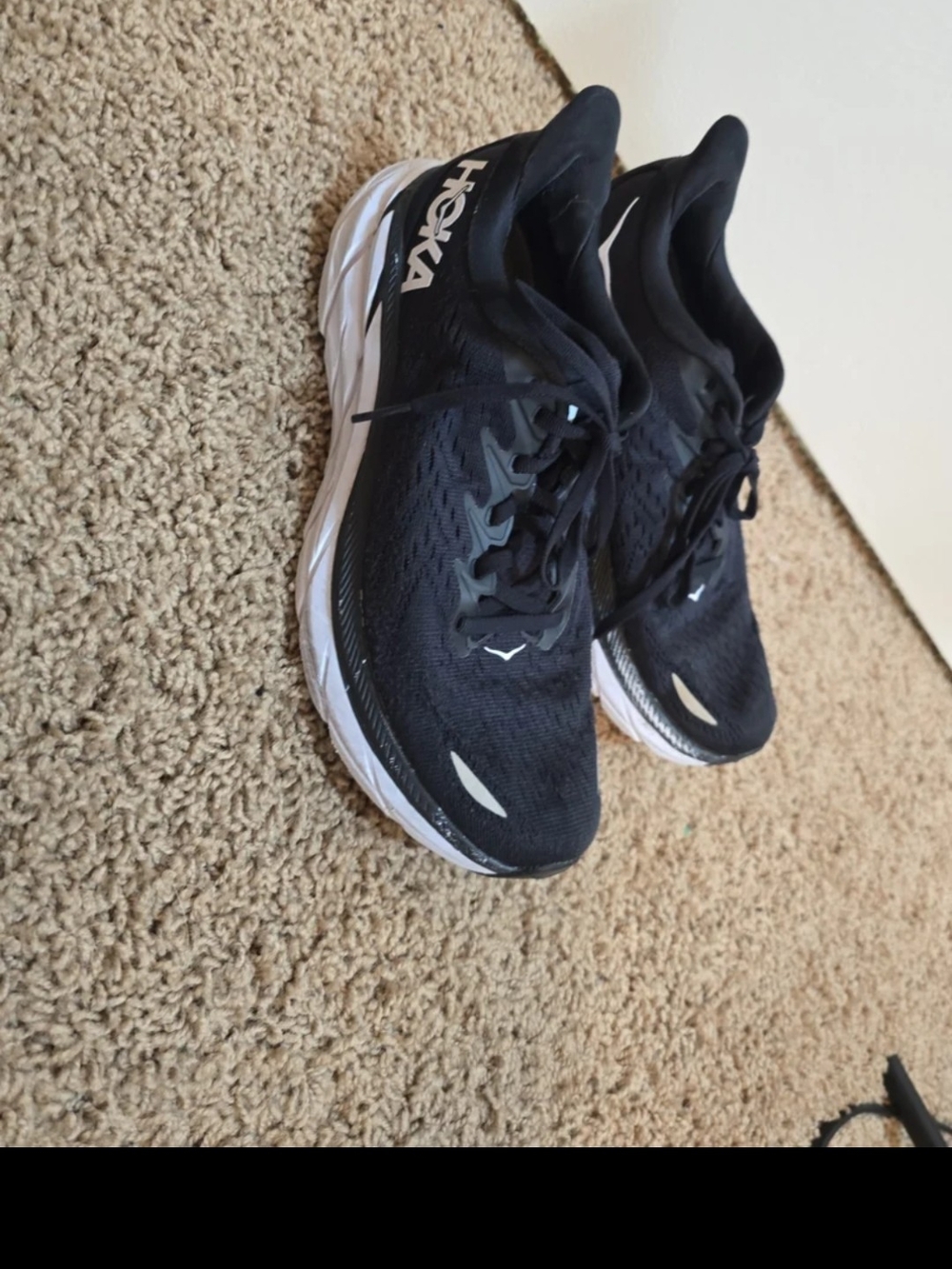 Hoka Women's Black Running Shoes 8B